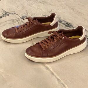Cole Haan Brown Leather Sneakers with Vintage Look